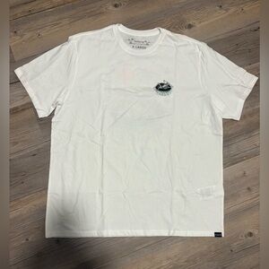 Hurley short sleeve Tshirt XL white new with tags